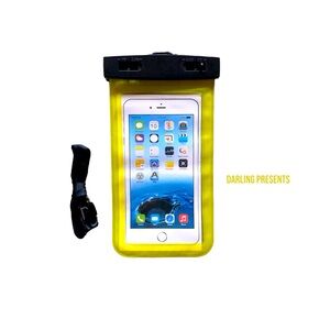 UNIVERSAL WATERPROOF PHONE POUCH UNISEX COLOR YELLOW SIZE 4 X 7